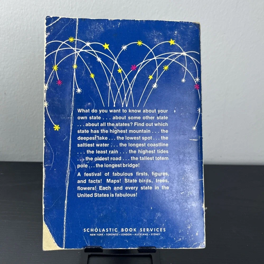 Fabulous Facts About Fifty States 1976‎ Vintage Book Rough Condition USA